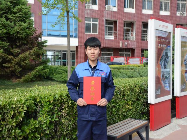 图二电气J1501袁松同学.jpg
