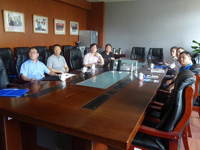 图一 介绍学院情况.jpg