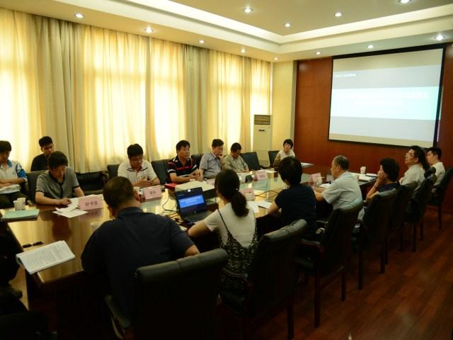 图2、熊院长总结发言.JPG