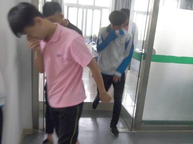 图3.安全疏散演习.jpg