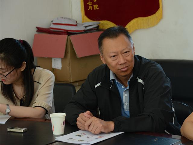 图三副院长刘斌听取汇报_副本.jpg